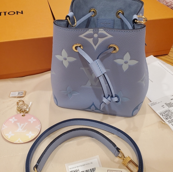 💳🧾SOLD🧾💳Louis Vuitton By The Pool NéoNoé BB - Picture 16 of 16